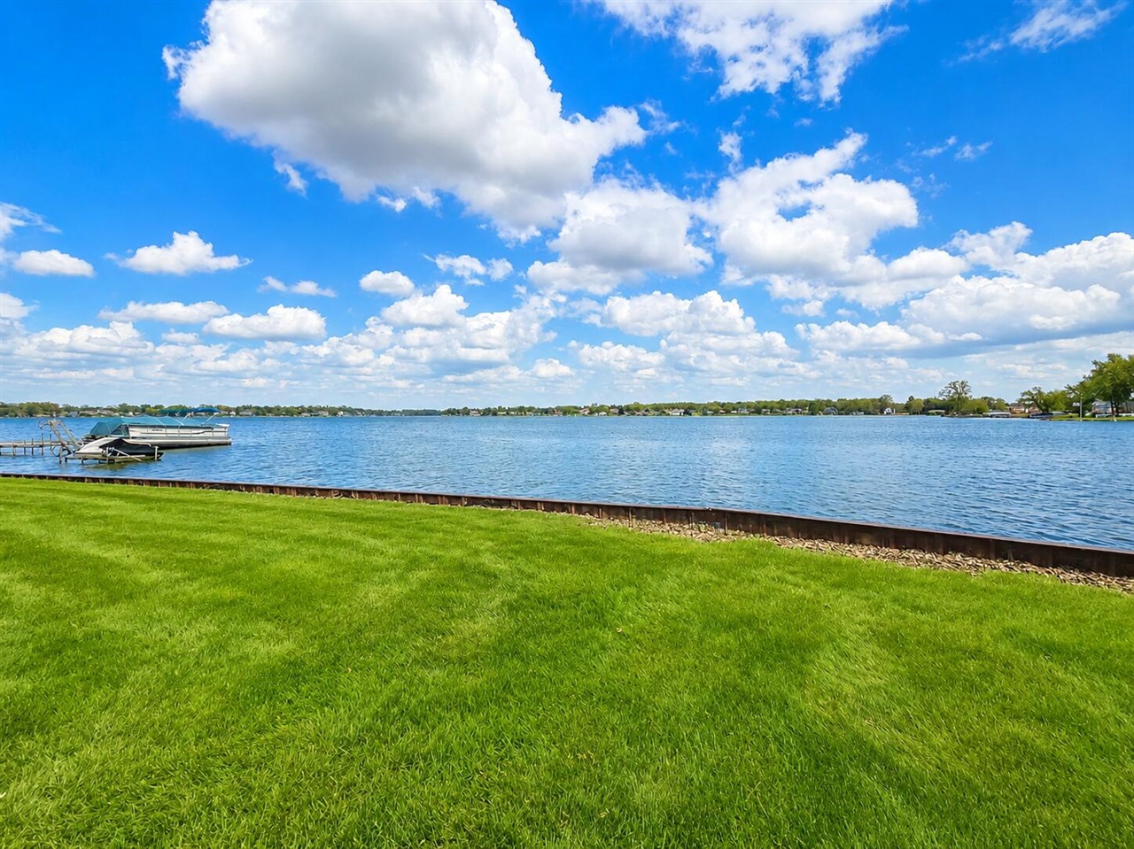 173 S Grand Pointe Drive