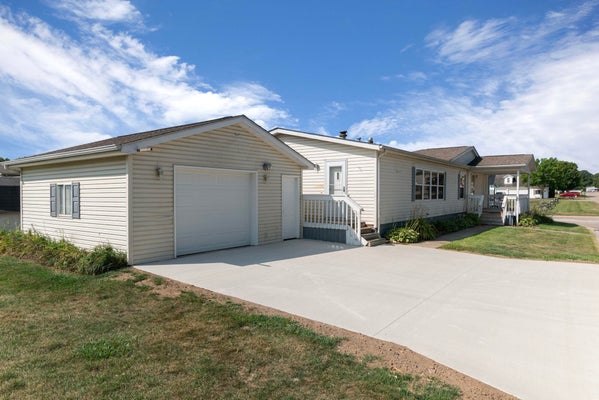 3761 FOX CHASE, DRYDEN, MI 48428 - Image 36d539e6864ee3be08a99bcfd7dfadc6/3041733478