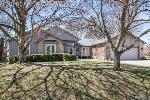 Photo of 134 Eckford Drive, Troy, MI 48085 (MLS # 60981454)