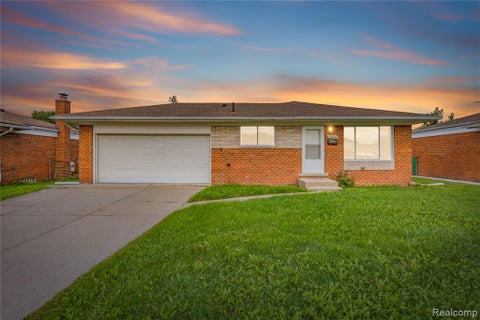 Photo of 32804 Norwood Drive, Warren, MI 48092 (MLS # 61031919)