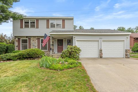 Photo of 1365 Marwood Drive, Kentwood, MI 49508 (MLS # 70539865)