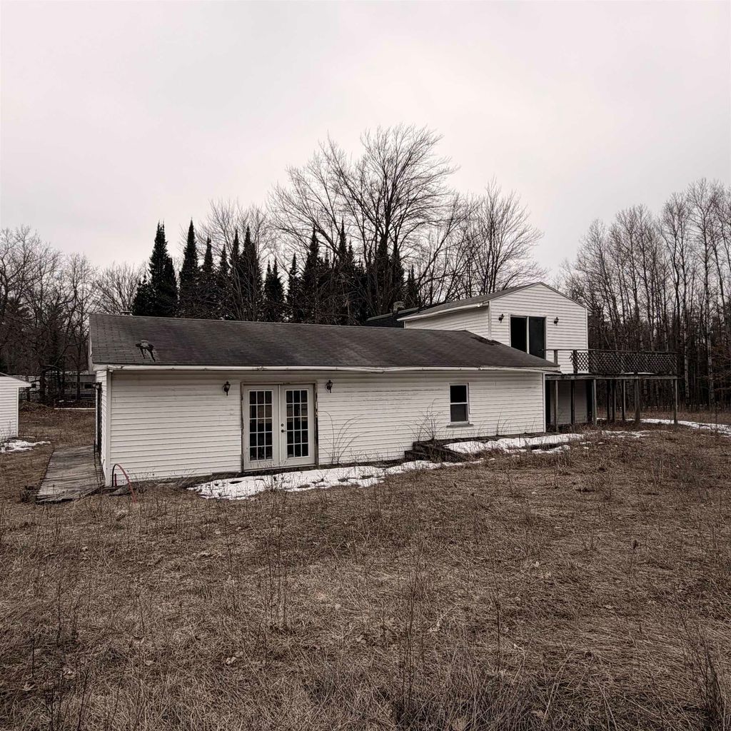 Photo of 1340 N Harding Avenue, Harrison, MI 48625 (MLS # 50202465)