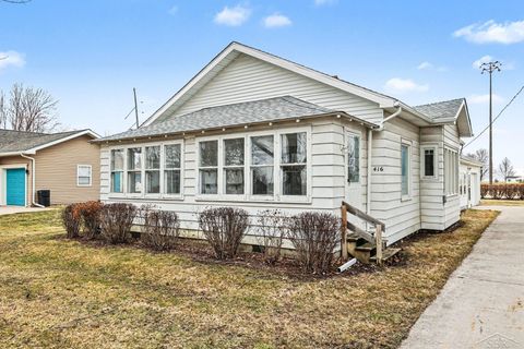 Photo of 416 W Saginaw Street, Merrill, MI 48637 (MLS # 50202197)