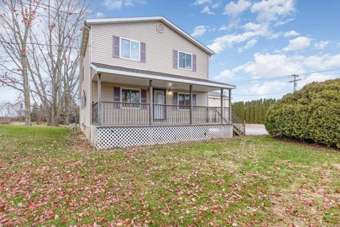 2951 N Huron Road Pinconning MI 48650