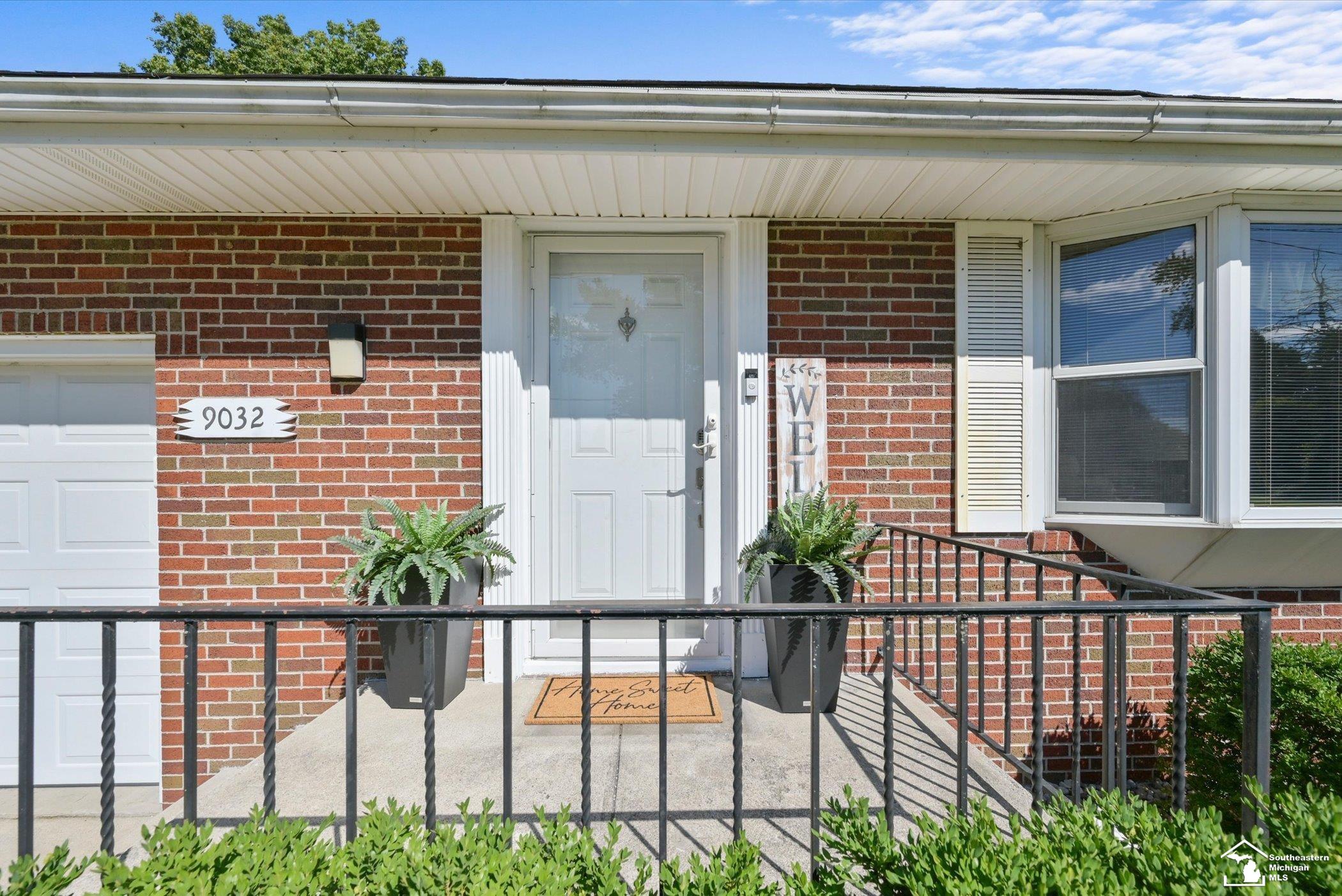 9032 Lawrence Drive