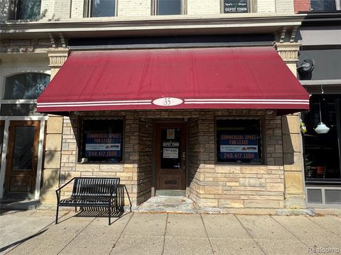 Photo of 35 E Cross, Ypsilanti, MI 48198 (MLS # 60945326)