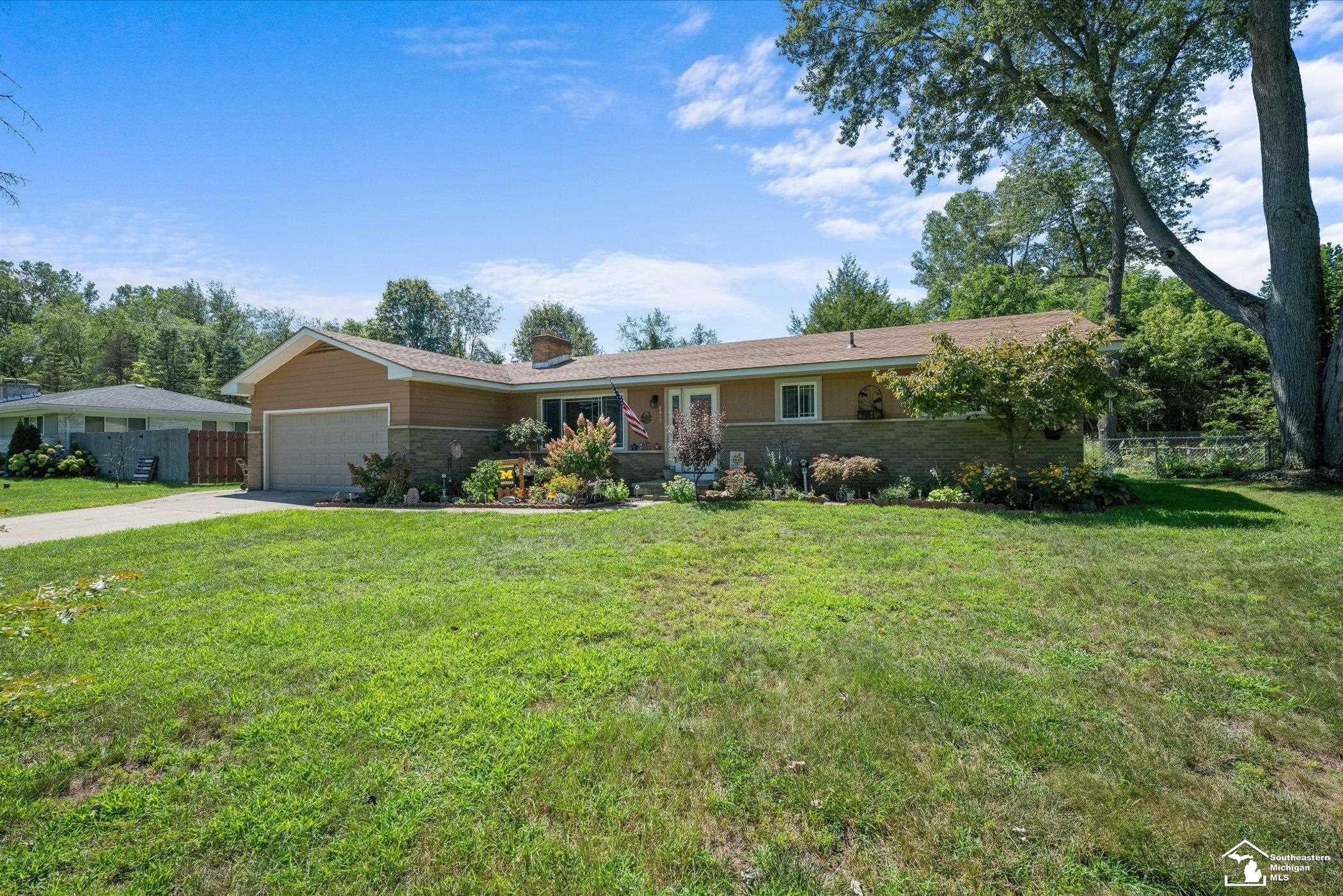 8417 Saratoga Drive