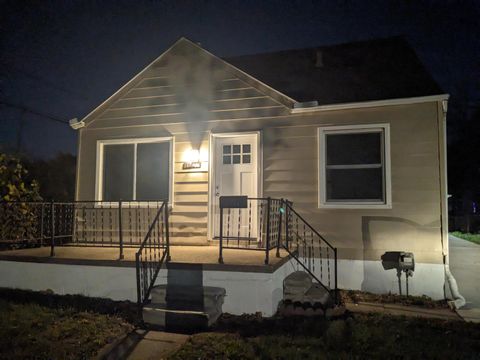 Photo of 1261 E Chesterfield Street, Ferndale, MI 48220 (MLS # 50193688)