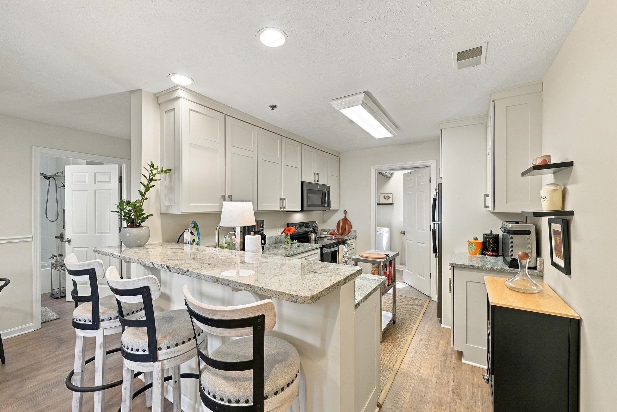 1246 Sunnyside Drive