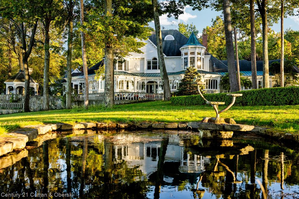 3063 Red Pine Point Drive