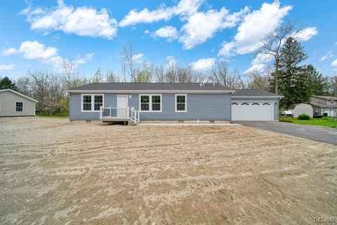 Photo of 4762 Hooks Mill Drive, Adrian, MI 49221 (MLS # 50204591)