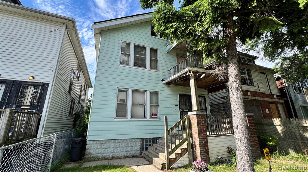 371 Puritan Street