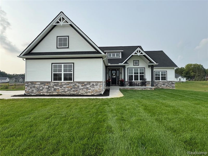 12427 Janes Landing