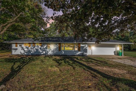 Photo of 1403 Barron Lake Road, Niles, MI 49120 (MLS # 70496184)