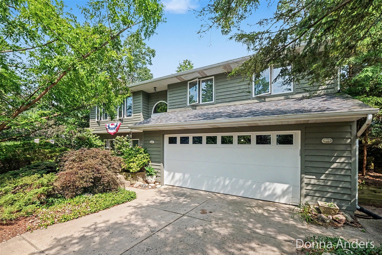 4872 Oakway Court