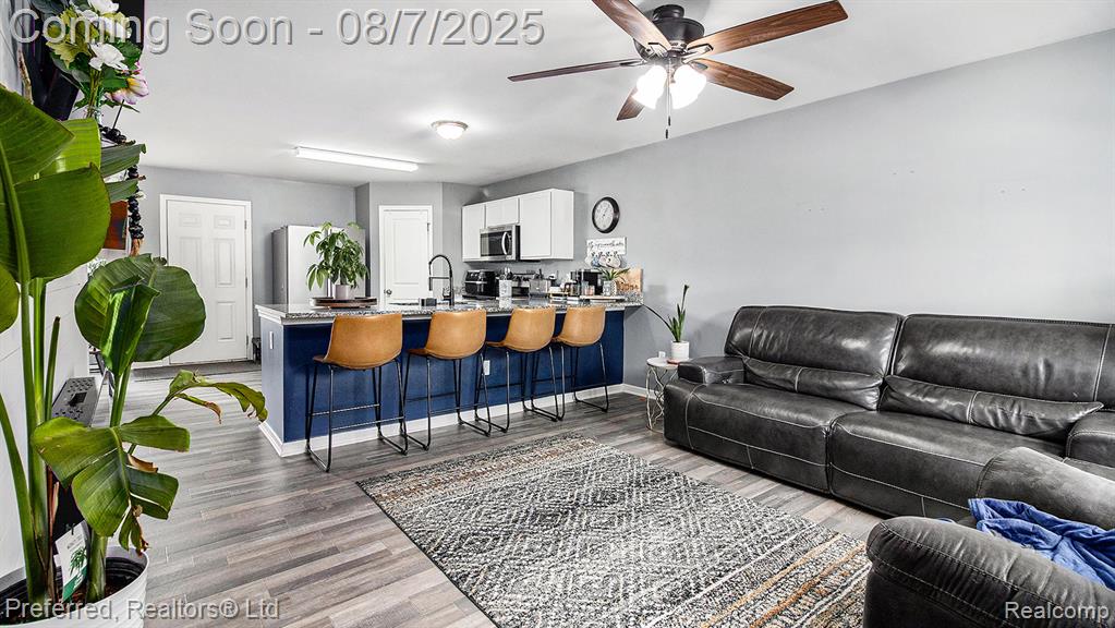 8779 E Park Ridge Circle