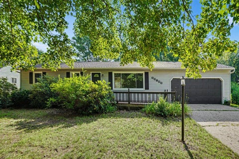 Photo of 59799 Whitewood Drive, Mattawan, MI 49071 (MLS # 70545571)