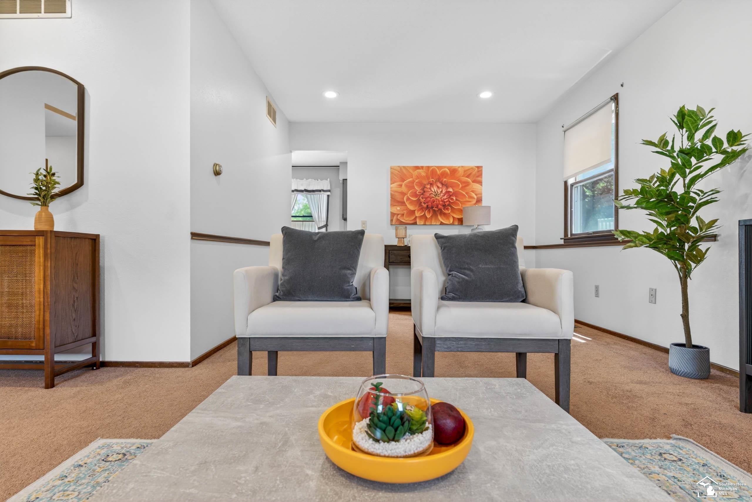 7576 Chapelview Court