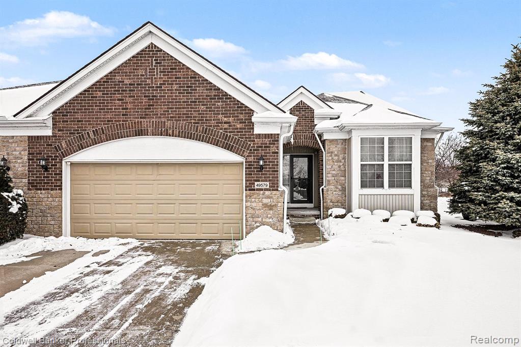 49579 Lakewood Street