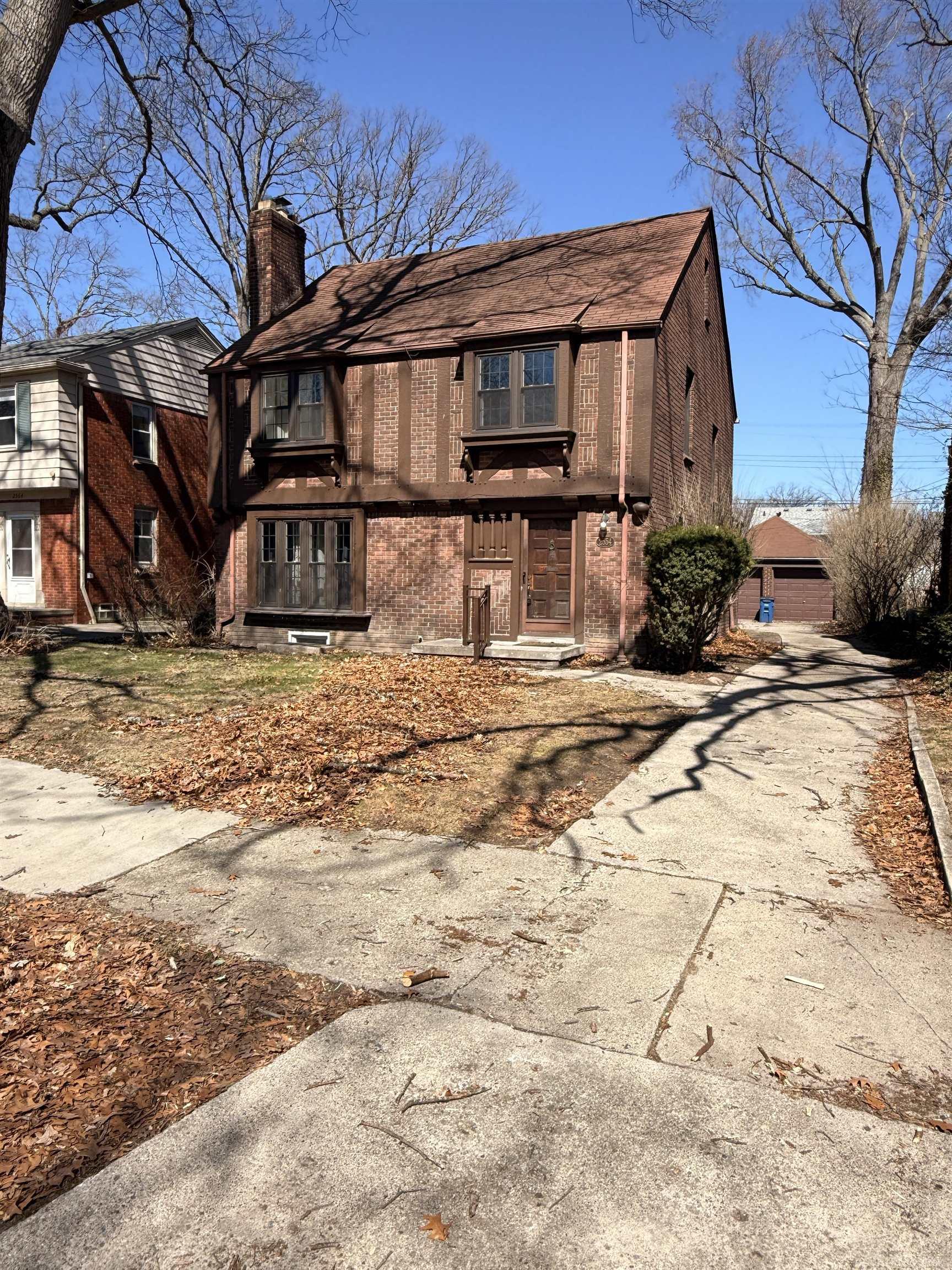 2554 Woodstock Drive