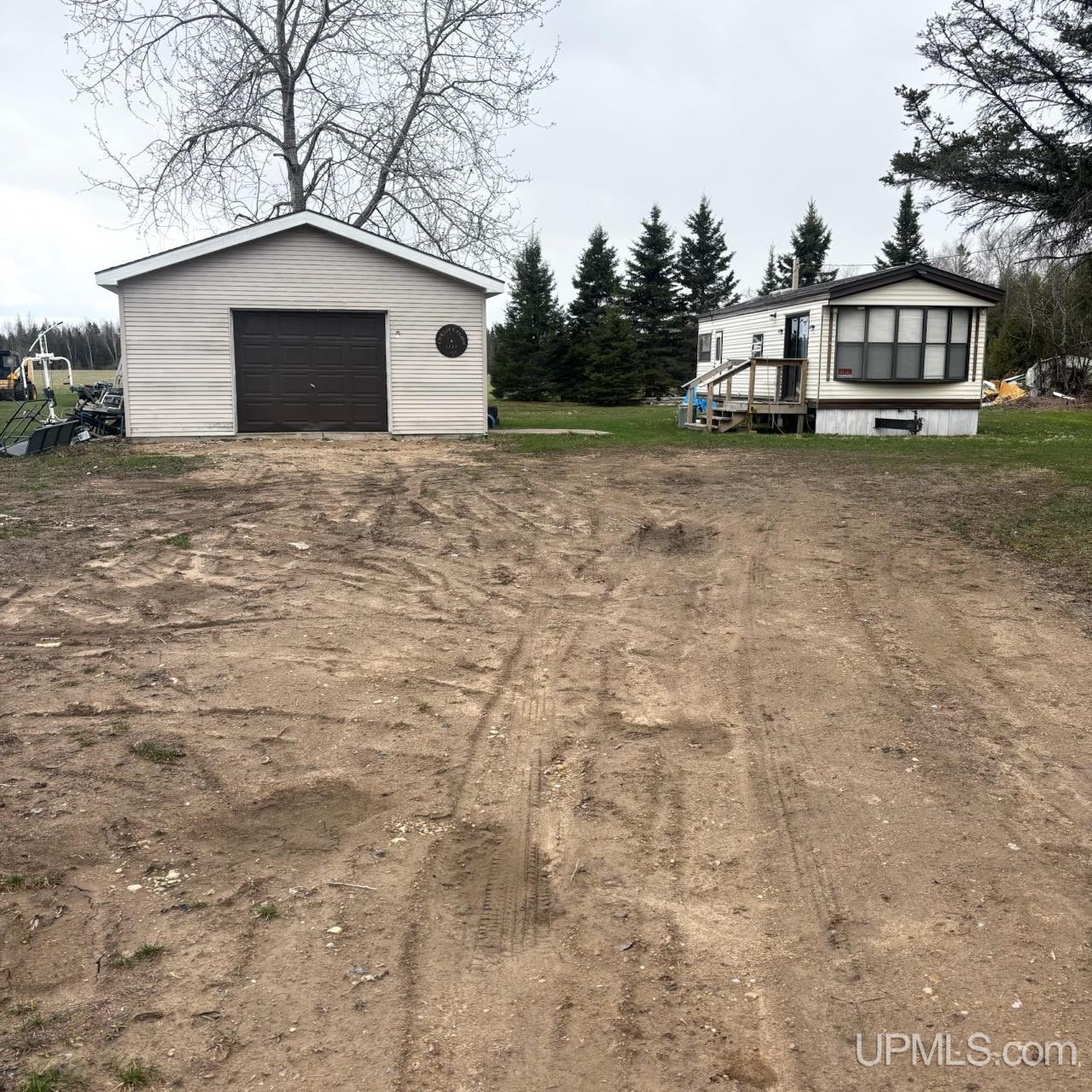 3123 County 416 23rd Road