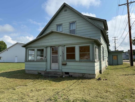 110 E MCMILLAN AVE, NEWBERRY, MI 49868 - Image 3cd34be075d00a82076c401b5aa001f2/1278784861