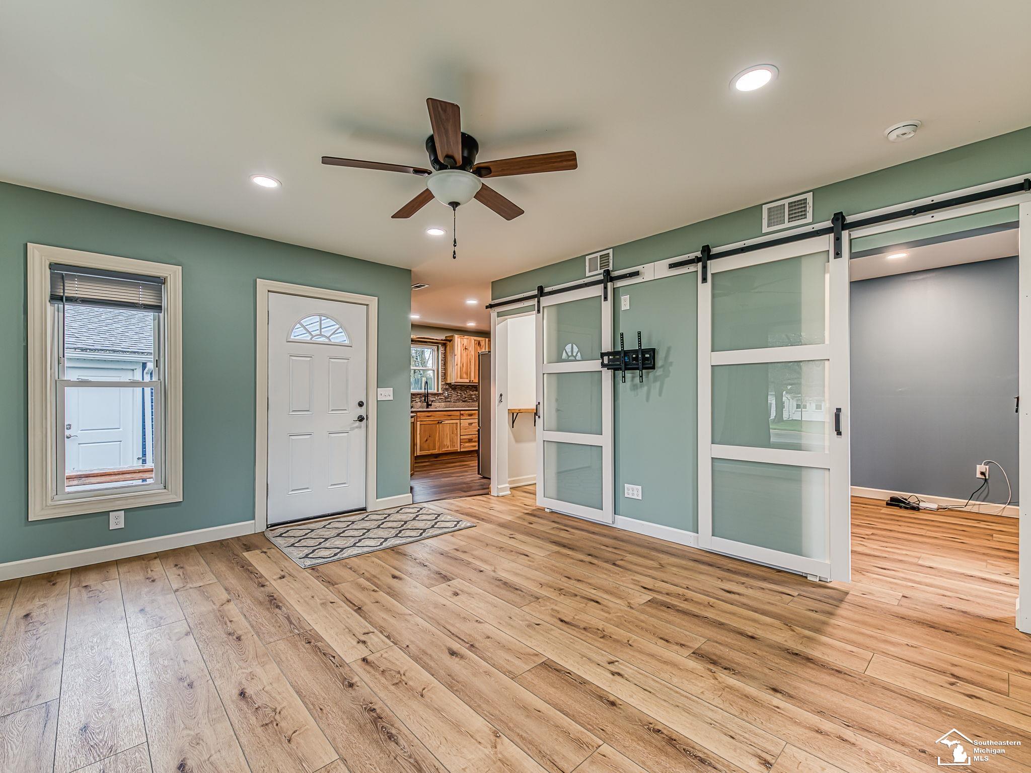 371 Washington Street