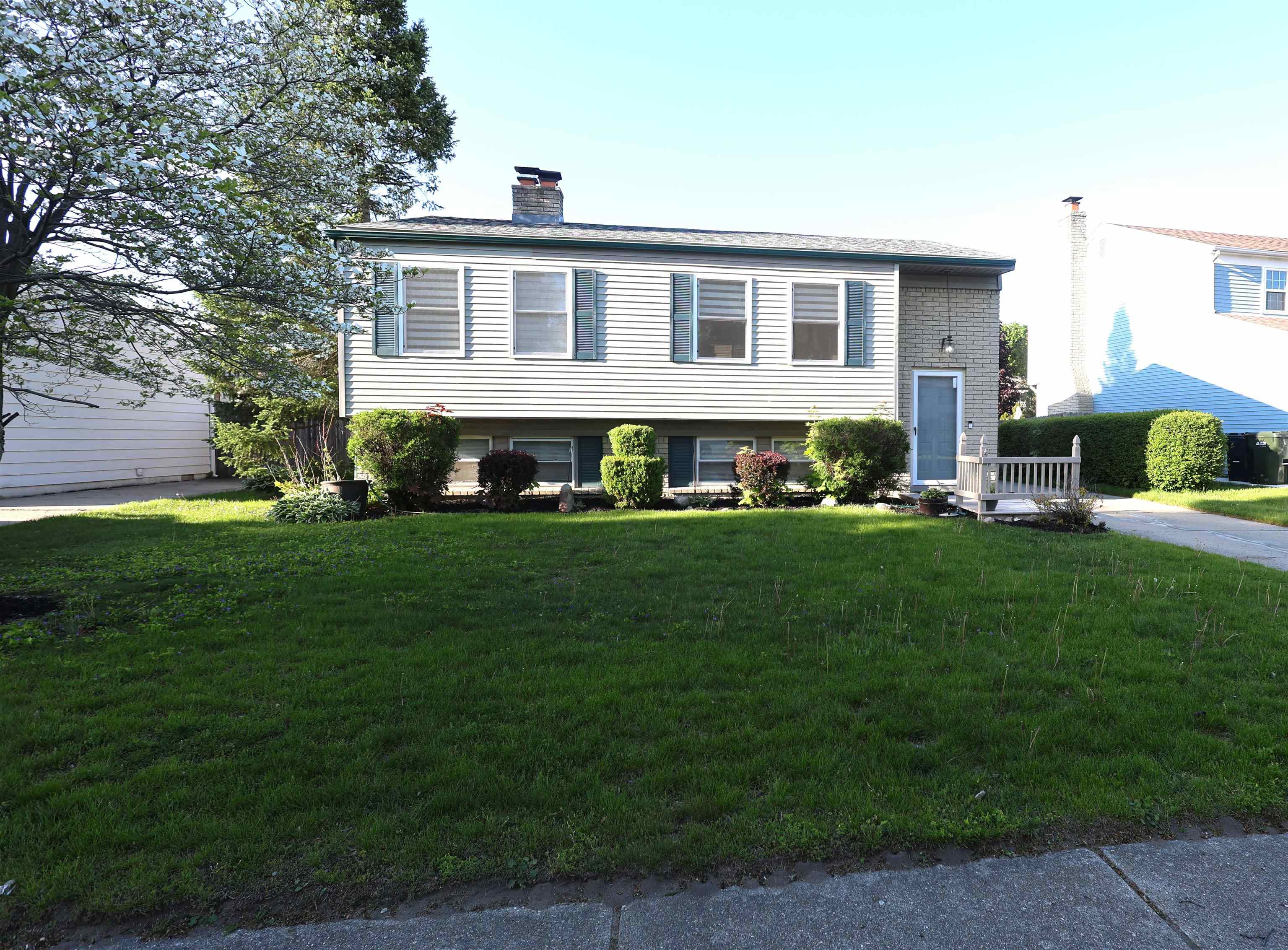 13187 Churchill Streets