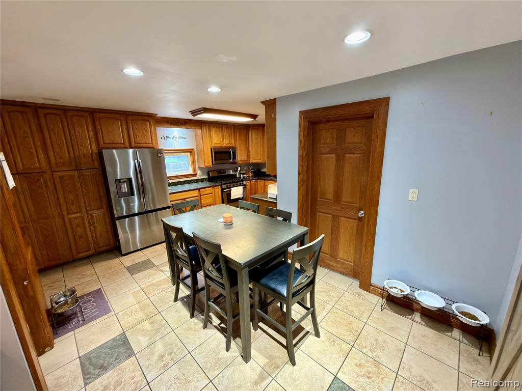 1469 Hendricks Drive