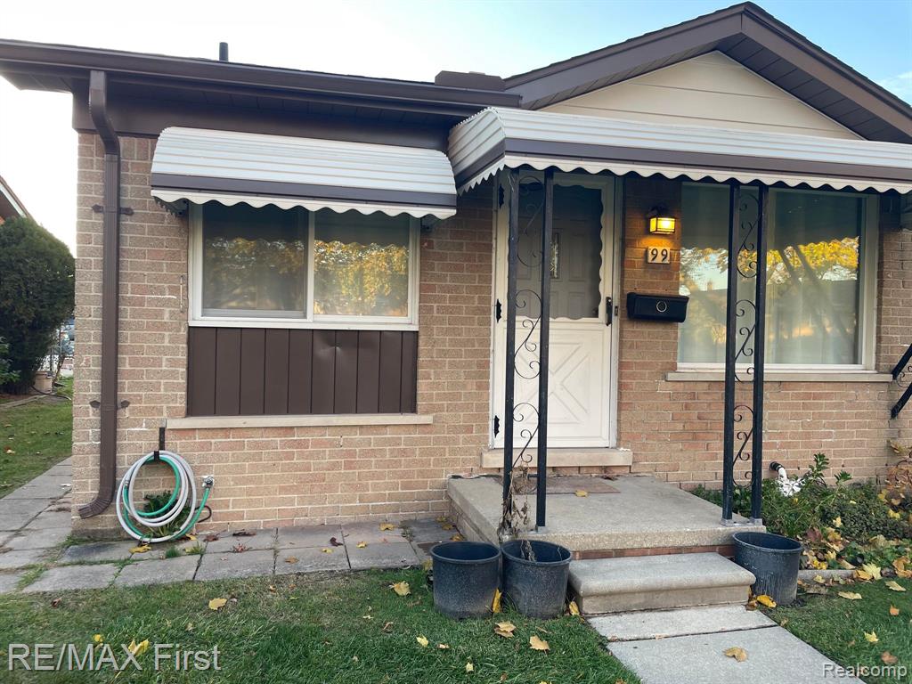 8401 18 Mile APT # 99 Road
