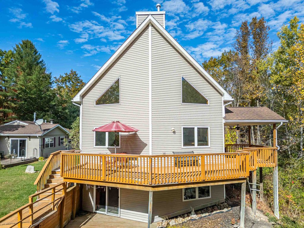 Photo of 1724 Middle Point Drive, Alger, MI 48610 (MLS # 50193517)