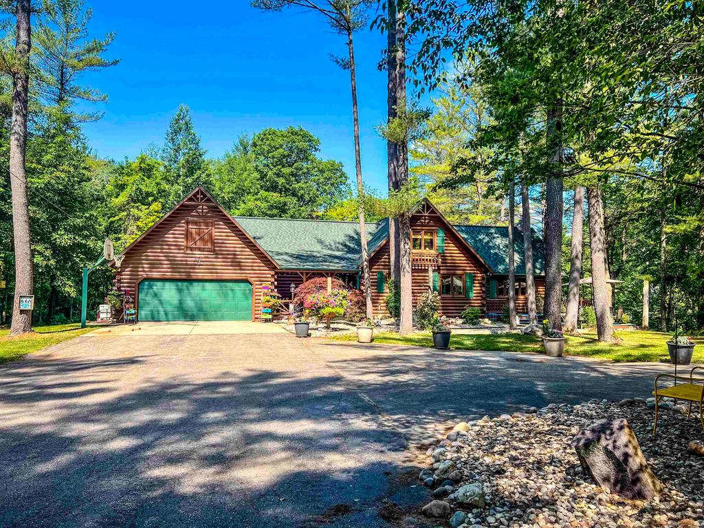 Photo of 2485 N M 30 Highway, Gladwin, MI 48624 (MLS # 50186900)