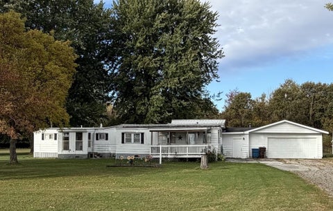 Photo of 3551 N Airport Road, Pinconning, MI 48650 (MLS # 50224567)