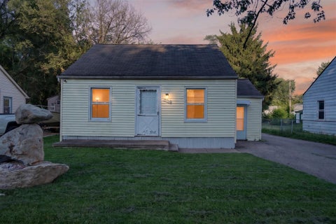 Photo of 19364 Seminole, Redford, MI 48240 (MLS # 70544761)