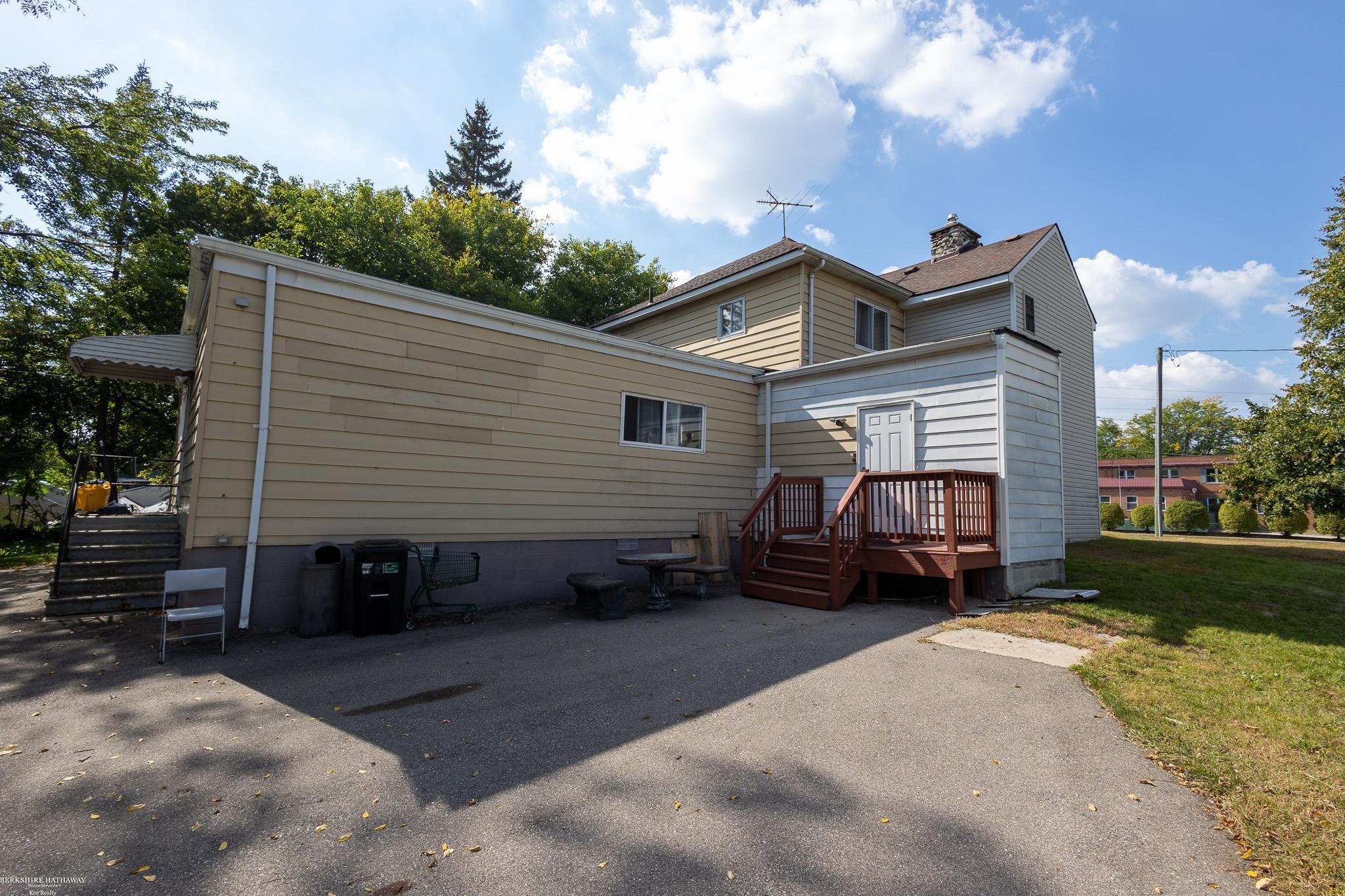 Pontiac, Michigan 48341, United States, ,Commercial,Active,211459