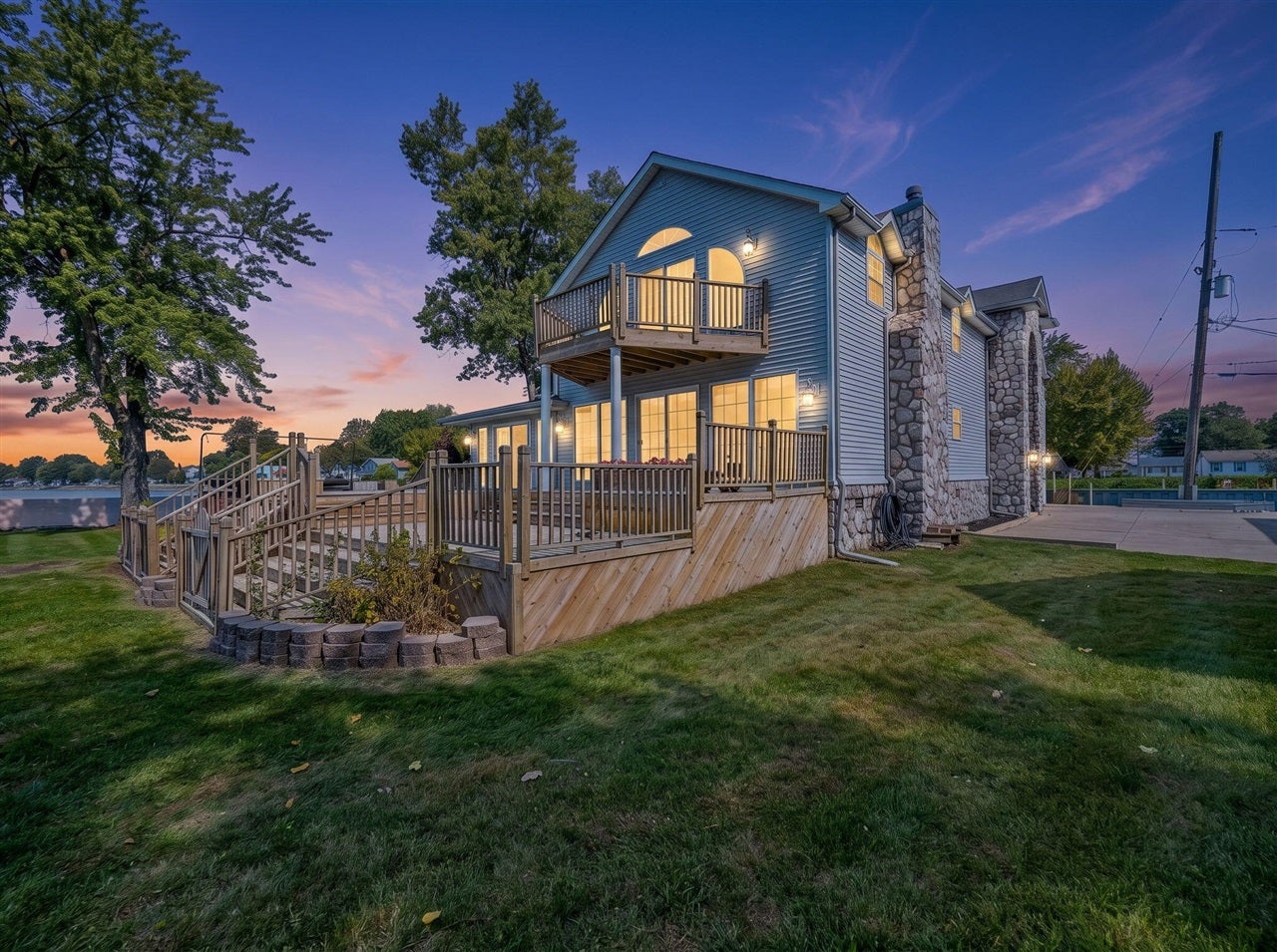 4555 Allen Cove Road