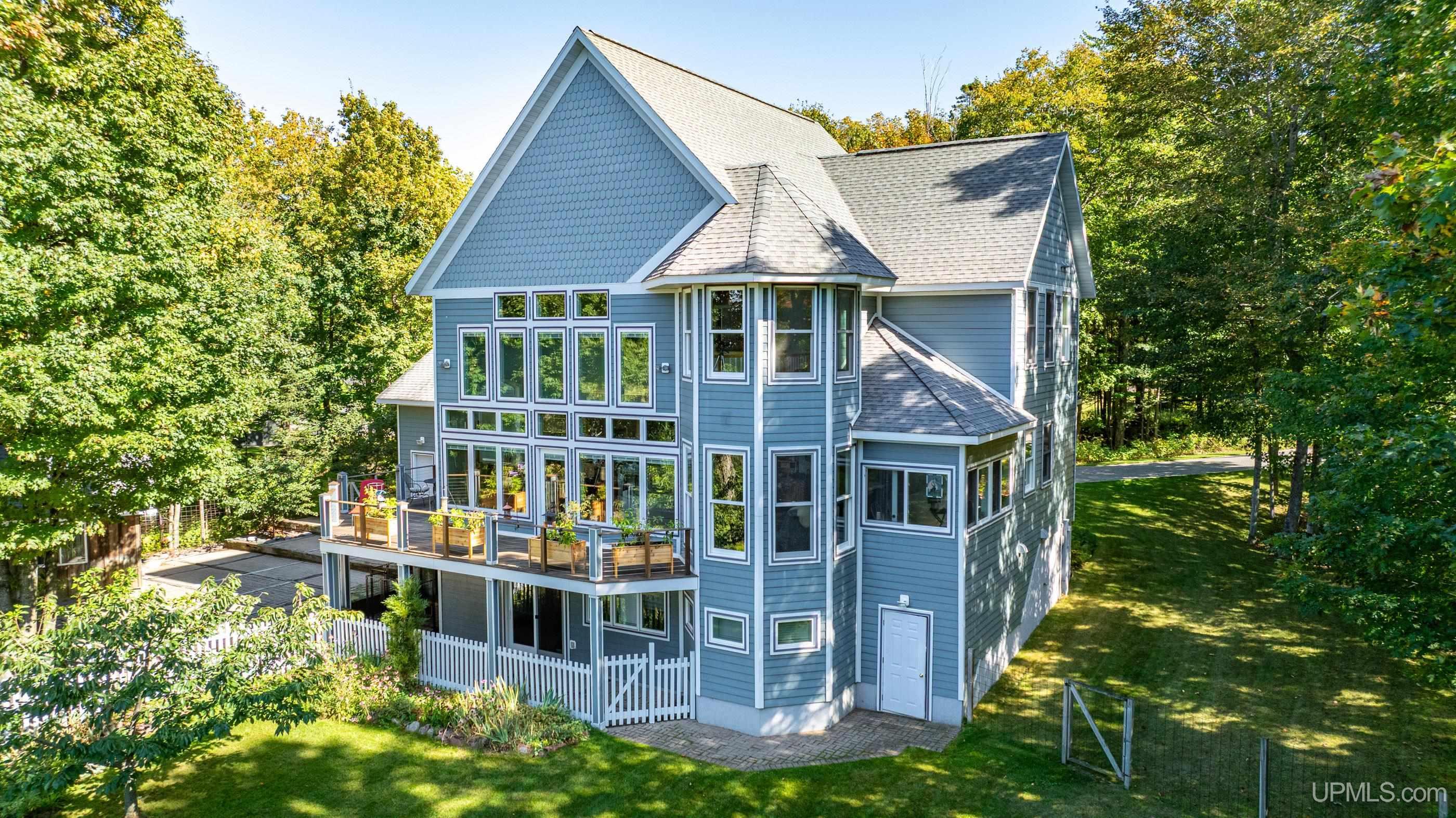 59357 N Lakeshore Drive