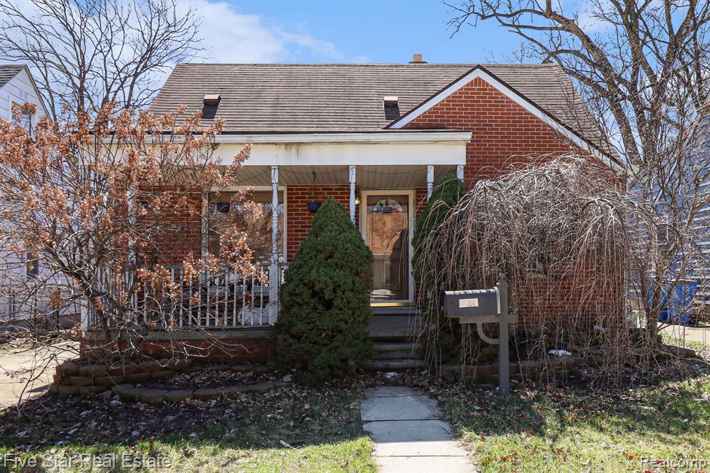 24691 Colgate Street