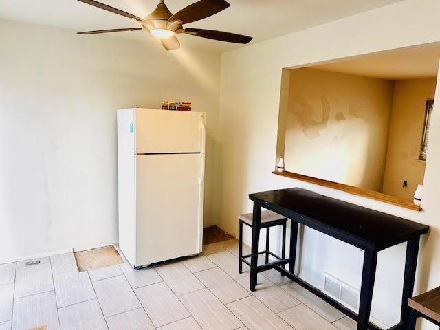 Mount Clemens, Michigan 48043, United States, 2 Bedrooms Bedrooms, ,2 BathroomsBathrooms,Residential,Active,231238