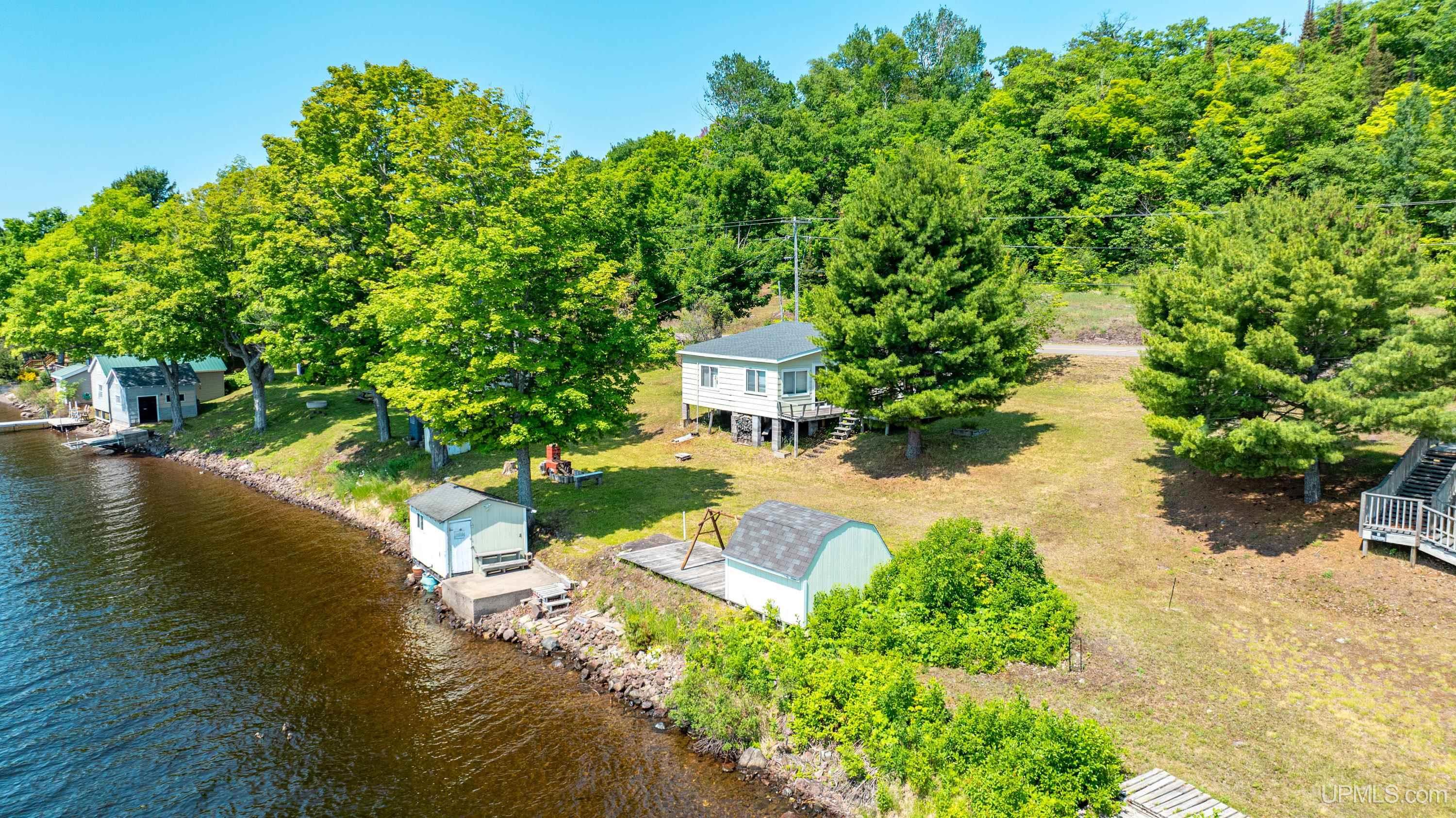 6314 Gay Lac La Belle Road