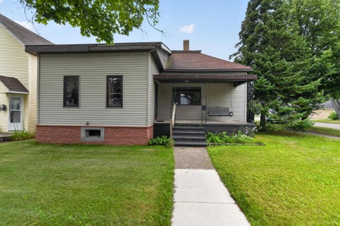 Photo of 400 S 16TH Street, Escanaba, MI 49829 (MLS # 50224594)