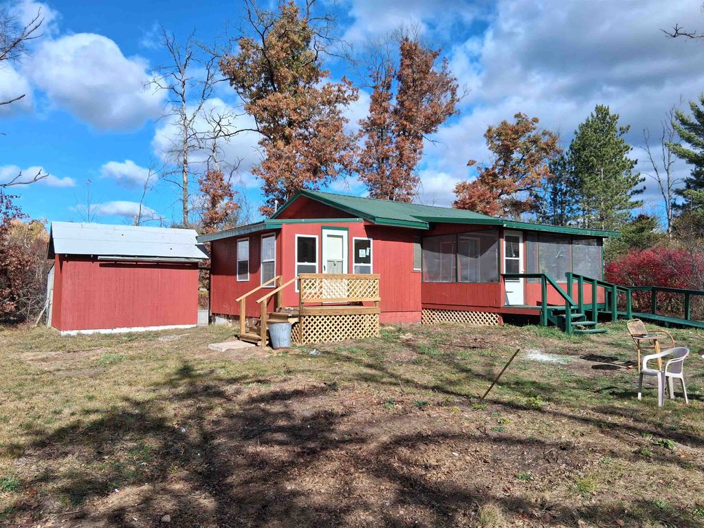 Photo of 501 Carl Lane, Marion, MI 49665 (MLS # 50192695)