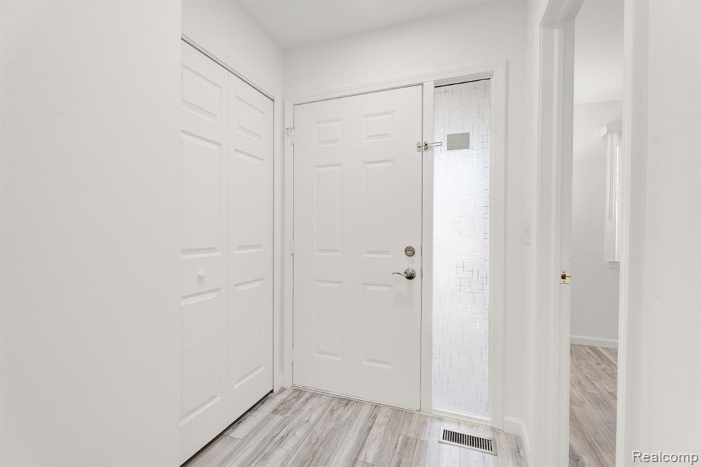 41057 Glenleven Court