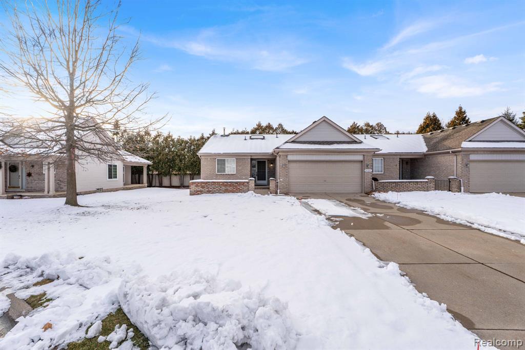 41057 Glenleven Court