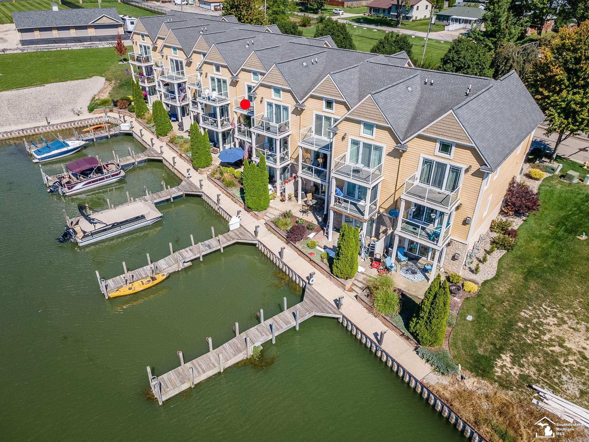 3142 Charm Harbor Drive