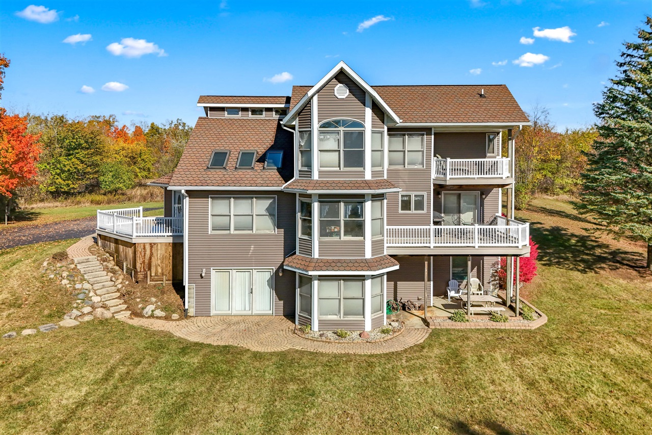 1240 E Bear Lake Road
