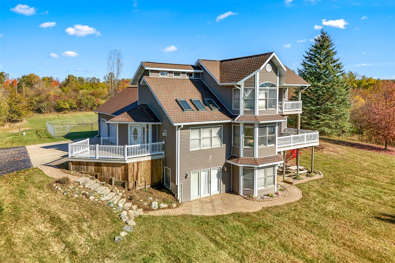 1240 E Bear Lake Road