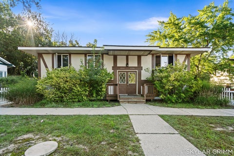 Photo of 18206 Swiss Drive, Spring Lake, MI 49456 (MLS # 70559838)