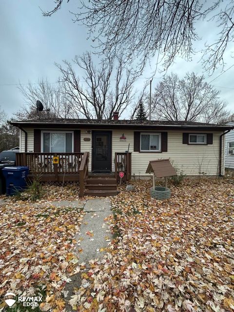 Photo of 3010 Wyoming Avenue, Flint, MI 48506 (MLS # 50194113)