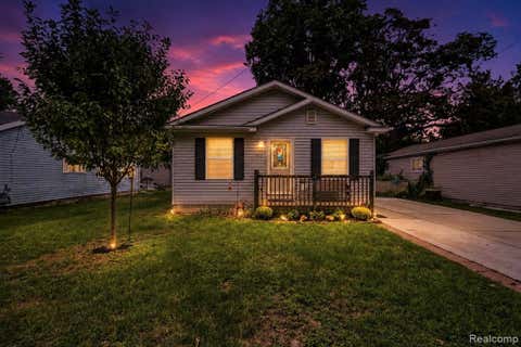 Photo of 527 Fassett Street, Algonac, MI 48001 (MLS # 61024526)